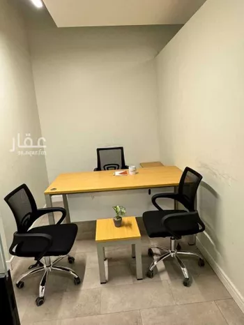 مكتب تجاري للإيجار في شارع الملك عبدالعزيز ابن عبدالرحمن سعود الفرعي, حي العارض, مدينة الرياض, منطقة الرياض صورة 2