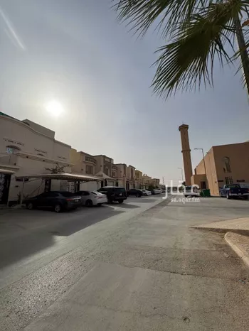 فيلا للإيجار في شارع الصمارية, حي الرمال, مدينة الرياض, منطقة الرياض صورة 2