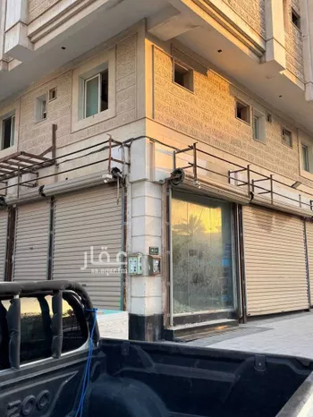 عمارة للإيجار في شارع السادس عشر, حي العقربية, مدينة الخبر, المنطقة الشرقية صورة 5