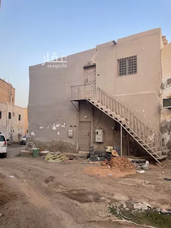 عمارة للبيع في شارع احمد بن محمد بن الغماز, حي الأصيفرين, مدينة المدينه المنوره, منطقة المدينة المنورة صورة 2