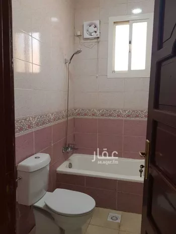 شقة للإيجار في شارع أسعد بن حارثة الأنصاري, حي الحمراء, مدينة تبوك, منطقة تبوك صورة 5