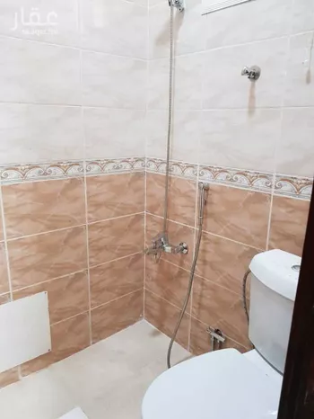شقة للإيجار في شارع أسعد بن حارثة الأنصاري, حي الحمراء, مدينة تبوك, منطقة تبوك صورة 4