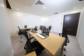 مكتب تجاري للإيجار في شارع أغادير, حي الملك عبدالعزيز, مدينة الرياض, منطقة الرياض صورة 5