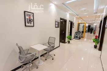 مكتب تجاري للإيجار في شارع الملك عبدالعزيز ابن عبدالرحمن سعود الفرعي, حي العارض, مدينة الرياض, منطقة الرياض صورة 3