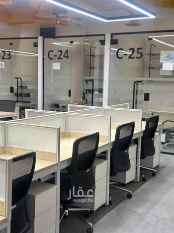 مكتب تجاري للإيجار في شارع الحديقة, حي السويدي, مدينة الرياض, منطقة الرياض صورة 2