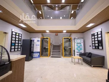 مكتب تجاري للإيجار في شارع أغادير, حي الملك عبدالعزيز, مدينة الرياض, منطقة الرياض
