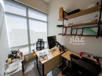 مكتب تجاري للإيجار في شارع الحديقة, حي السويدي, مدينة الرياض, منطقة الرياض صورة 4