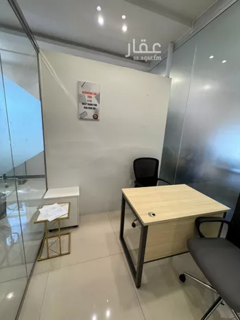 مكتب تجاري للإيجار في شارع أغادير, حي الملك عبدالعزيز, مدينة الرياض, منطقة الرياض