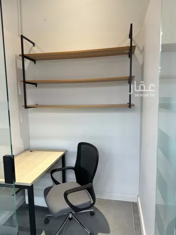 مكتب تجاري للإيجار في شارع الحديقة, حي السويدي, مدينة الرياض, منطقة الرياض صورة 4