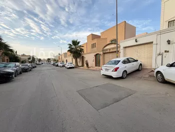 فيلا للبيع في شارع المحيط, حي الربيع, مدينة الرياض, منطقة الرياض صورة 2
