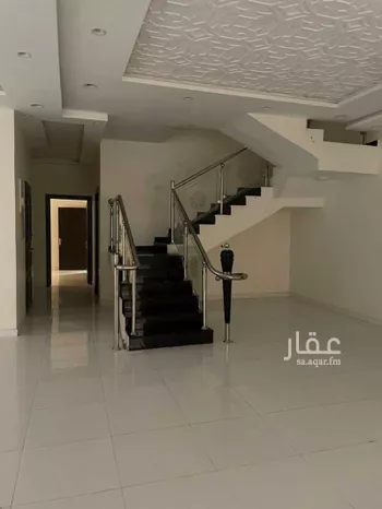 فيلا للإيجار في شارع صالح بن علي سروجي, حي السعادة, مدينة الرياض, منطقة الرياض