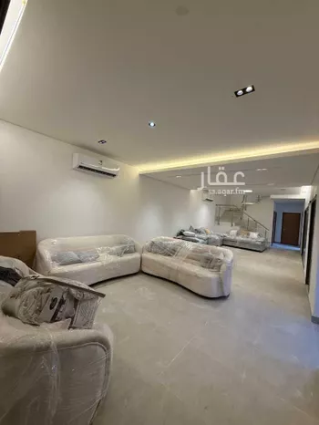 فيلا للإيجار في شارع حاتم بن ظافر ، حي مطار الملك خالد الدولي ، الرياض ، منطقة الرياض صورة 4