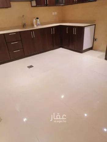 شقة للإيجار في شارع الشهاده, مدينة الظهران, المنطقة الشرقية