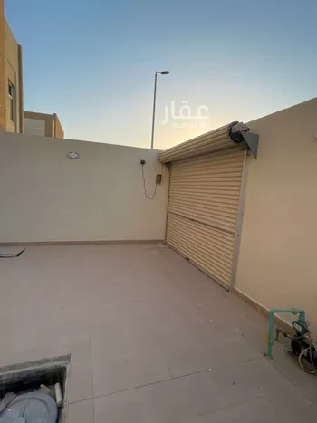 فيلا للإيجار في شارع الزمرد, حي الإسكان الجنوبي, مدينة الدمام, المنطقة الشرقية صورة 2