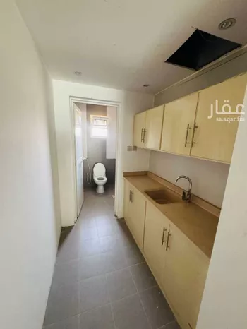 محل للإيجار في شارع طريق الثمامة, حي الربيع, مدينة الرياض, منطقة الرياض صورة 3