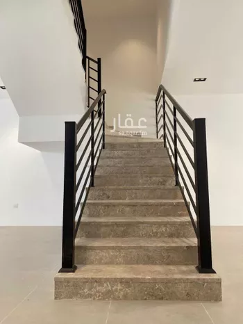 فيلا للبيع في شارع الفيروز ابادي, حي الراكة الشمالية, مدينة الدمام, المنطقة الشرقية صورة 4