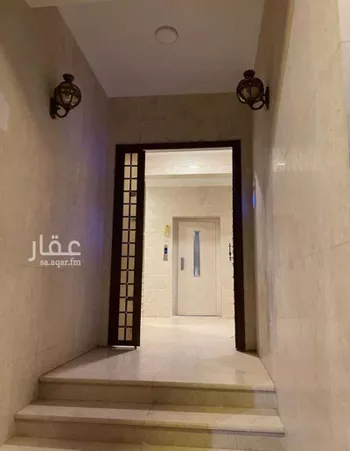 شقة للإيجار في شارع الحجاج الاسود, حي الملك فهد, مدينة المدينه المنوره, منطقة المدينة المنورة صورة 2