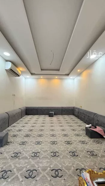 فيلا للإيجار في شارع عبدالرحمن ابن ابي عقيل, حي طيبة, مدينة الدمام, المنطقة الشرقية صورة 4