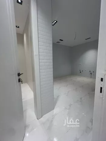 فيلا للبيع في شارع عائشة ابنت طلحة, حي الحيلة الغربي, مدينة محائل, منطقة عسير صورة 4