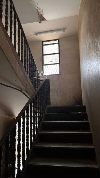 عمارة للبيع في شارع حمزة بن عبدالمطلب, حي ظهرة البديعة, مدينة الرياض, منطقة الرياض صورة 2