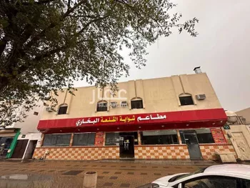 عمارة للبيع في شارع حمزة بن عبدالمطلب, حي ظهرة البديعة, مدينة الرياض, منطقة الرياض