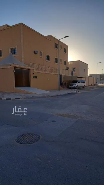 فيلا للبيع في شارع علي ب اسعد , حي مطار الملك خالد الدولي, مدينة الرياض, منطقة الرياض صورة 2