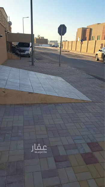 فيلا للبيع في شارع علي ب اسعد , حي مطار الملك خالد الدولي, مدينة الرياض, منطقة الرياض صورة 4