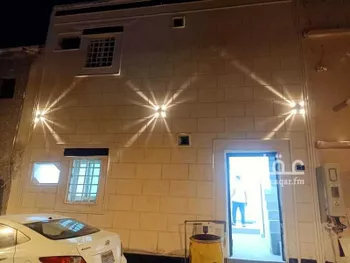 عمارة للإيجار في شارع عبدالرحمن المقدسي, حي الصالحية, مدينة الرياض, منطقة الرياض صورة 2