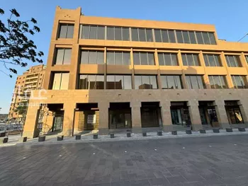 عمارة للإيجار في شارع سويلم, حي الديرة, مدينة الرياض, منطقة الرياض صورة 3