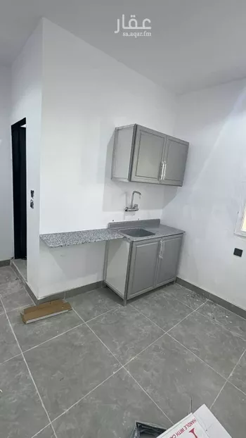 عمارة للإيجار في شارع عبدالرحمن المقدسي, حي الصالحية, مدينة الرياض, منطقة الرياض صورة 3