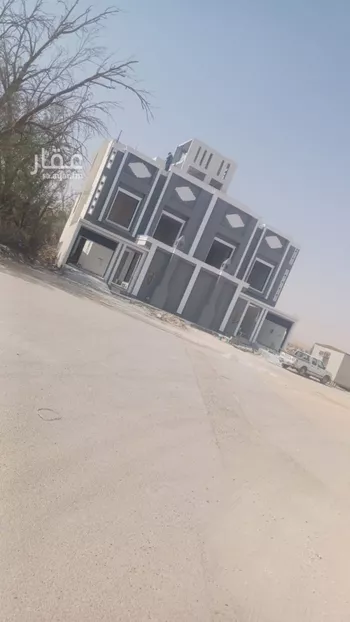 فيلا للبيع في شارع هلال بن المسعى, حي الجامعة, مدينة المزاحميه, منطقة الرياض صورة 2