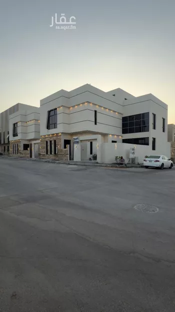 فيلا للبيع في شارع جلاجل, حي ظهرة لبن, مدينة الرياض, منطقة الرياض صورة 2