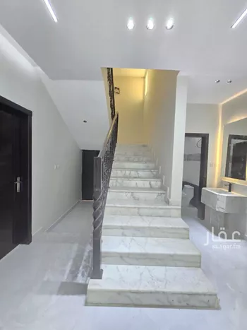 فيلا للبيع في شارع جبل الريث , حي ظهرة لبن, مدينة الرياض, منطقة الرياض صورة 3
