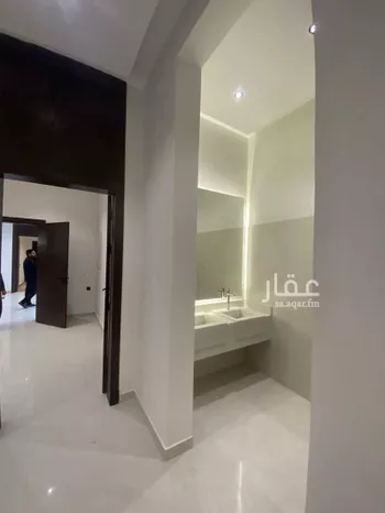 فيلا للبيع في شارع محمد عاشور, حي بدر, مدينة الرياض, منطقة الرياض صورة 2