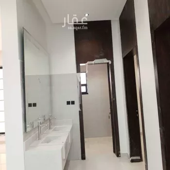 فيلا للبيع في شارع محمد عاشور, حي بدر, مدينة الرياض, منطقة الرياض