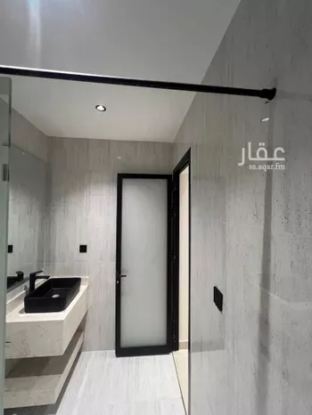 شقة للبيع في شارع ابو عبد الرحمن بن طاهر, حي الواحة, مدينة الدمام, المنطقة الشرقية صورة 2
