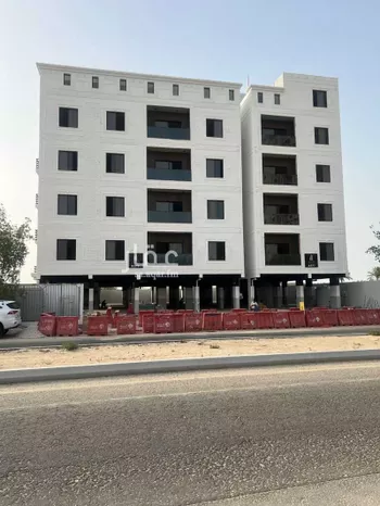 شقة للبيع في شارع الملك فهد بن عبدالعزيز سعود, حي الحمراء, مدينة الخبر, المنطقة الشرقية