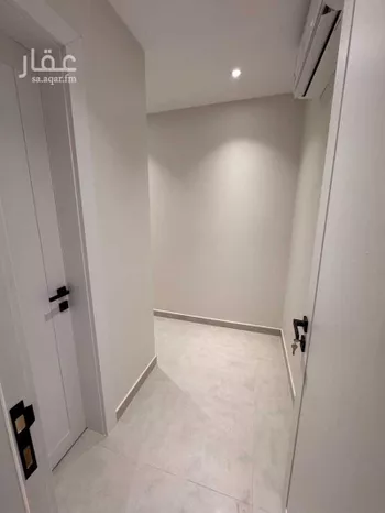 شقة للإيجار في شارع 9806929, حي البحر, مدينة الخبر, المنطقة الشرقية صورة 5