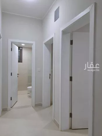 فيلا للإيجار في شارع عبدالله بن سعاده الهذلي, حي مطار الملك خالد الدولي, مدينة الرياض, منطقة الرياض صورة 3