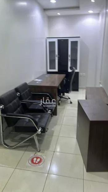 مكتب تجاري للإيجار في شارع الصحابة, حي اليرموك, مدينة الرياض, منطقة الرياض