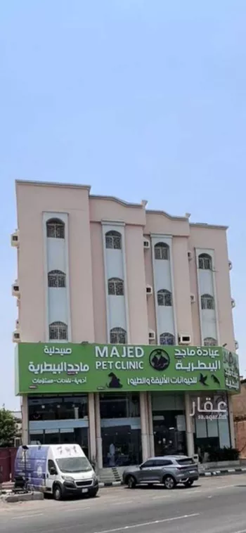 عمارة للبيع في شارع طريق الملك عبدالعزيز, حي المطار, مدينة جازان, منطقة جازان