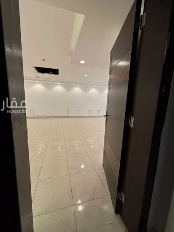 مكتب تجاري للإيجار في شارع طريق الامير محمد بن سعد بن عبد العزيز, حي الملقا, مدينة الرياض, منطقة الرياض صورة 2