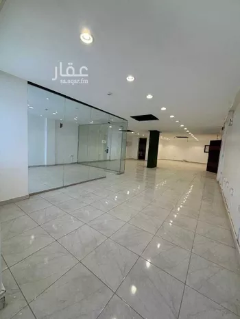 مكتب تجاري للإيجار في شارع طريق الامير محمد بن سعد بن عبد العزيز, حي الملقا, مدينة الرياض, منطقة الرياض صورة 3