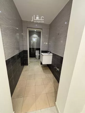 مكتب تجاري للإيجار في شارع طريق الامير محمد بن سعد بن عبد العزيز, حي الملقا, مدينة الرياض, منطقة الرياض صورة 5