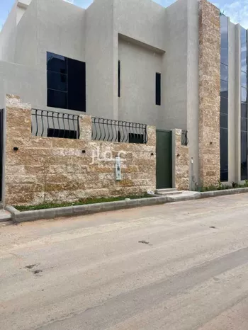 فيلا للبيع في شارع الحسن بن أحمد الجلال, حي المهدية, مدينة الرياض, منطقة الرياض صورة 2