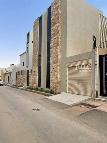 فيلا للبيع في شارع الحسن بن أحمد الجلال, حي المهدية, مدينة الرياض, منطقة الرياض