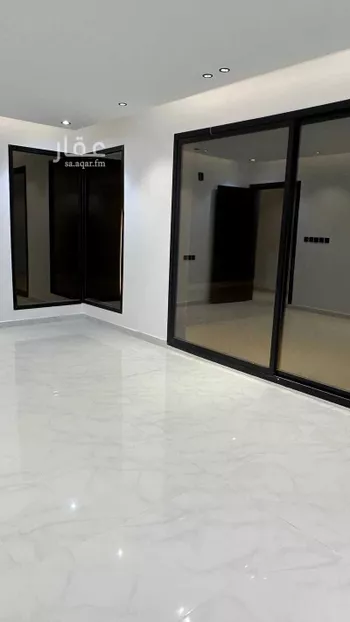 دور للبيع في شارع إبراهيم بن إدريس المالكي, حي الرمال, مدينة الرياض, منطقة الرياض صورة 3