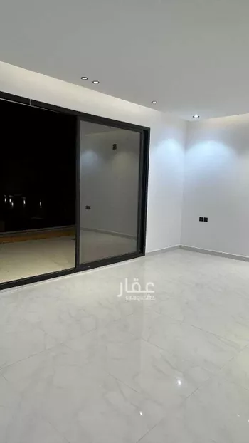 دور للبيع في شارع إبراهيم بن إدريس المالكي, حي الرمال, مدينة الرياض, منطقة الرياض صورة 4