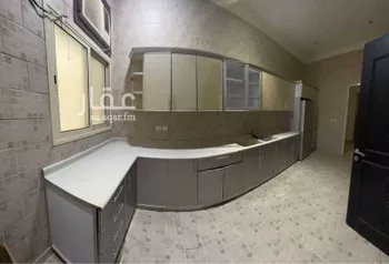 شقة للبيع في شارع مدائن صالح ، حي الحمراء ، الخبر ، الخبر صورة 2
