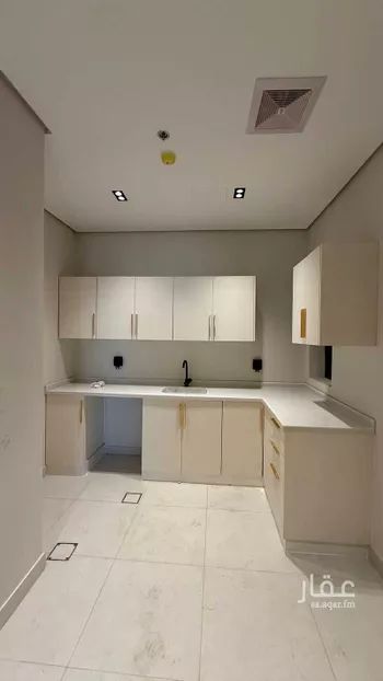 شقة للإيجار في شارع سكاكا, حي الحمراء, مدينة الخبر, المنطقة الشرقية صورة 4